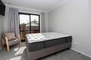 Room B/2/71 Normandy Avenue + wifi, electricity, carpark inclu, Melville