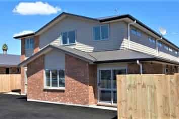 1/9 Greensboro Street (Room B), Hillcrest