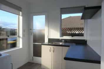 1/153  Clarence Street, Riccarton