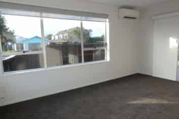 1/153  Clarence Street, Riccarton