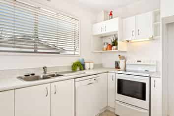 11 Jenelin Road, Glendene