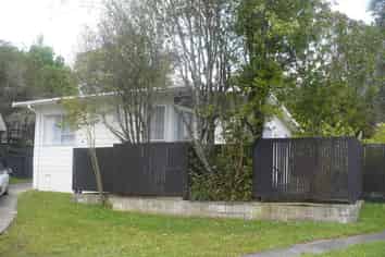 5 Triangle Road, Massey