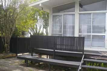 5 Triangle Road, Massey