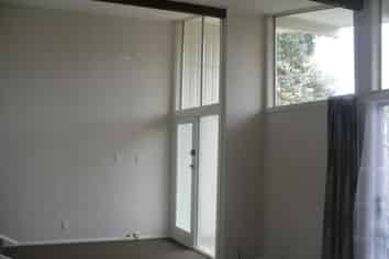 5 Triangle Road, Massey