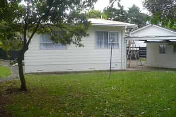 5 Triangle Road, Massey