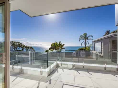 4/37 Clifton Road, Takapuna