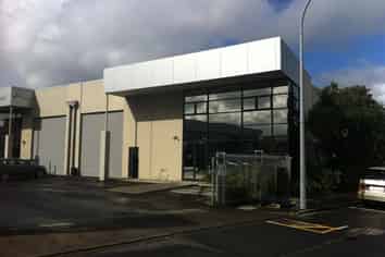 Refurbished High Stud Warehouse