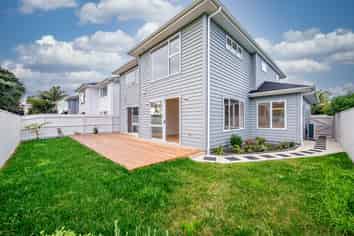 Lot 3, 8 Jern Place, Eastern Beach