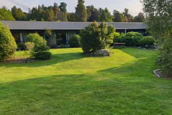 Lake Brunner Country Motel & Holiday Park For Sale