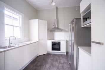 35 West Street, West End