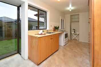 1/224 Harewood Road, Bishopdale