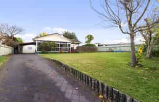 8 Roger Street, Pukehangi