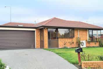 19 Dumfries Drive, Hei Hei