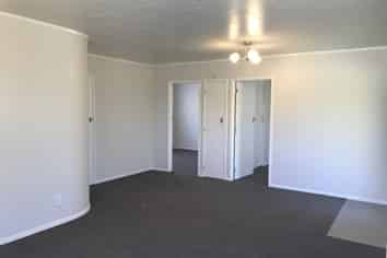 13B Lorraine Place, Glenview