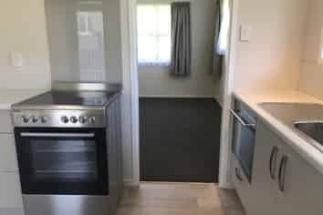 13B Lorraine Place, Glenview