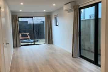 Unit 3/64 Brockworth Place, Riccarton