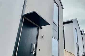 Unit 3/64 Brockworth Place, Riccarton