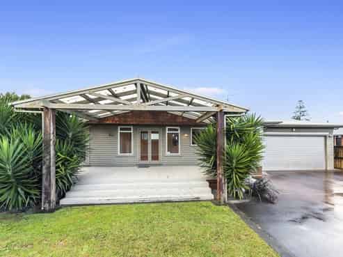 27A Macdonald Road, Glenview