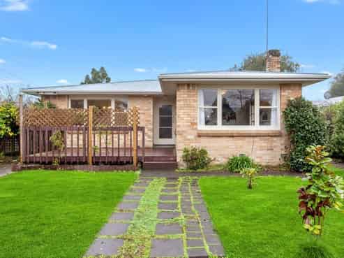 57 Ascot Road, Chartwell