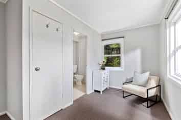 Auckland - Address withheld