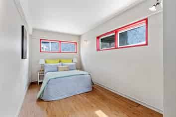 Auckland - Address withheld