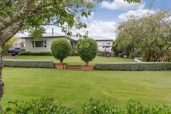 7B Emerald Hill, Havelock North