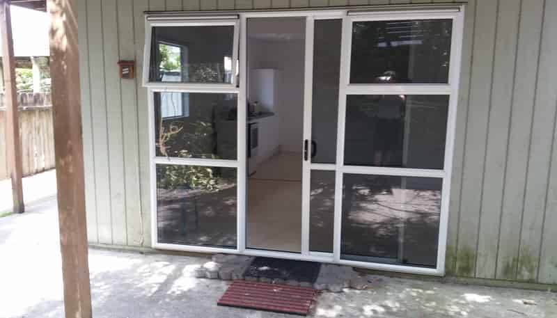 1B Hunter Street, Hamilton Lake