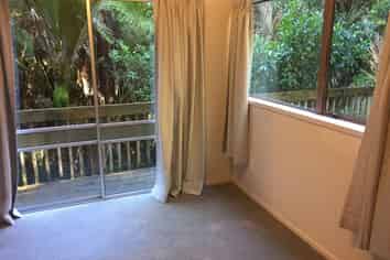 Flat/33 Reynolds Place, Torbay