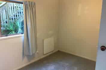 Flat/33 Reynolds Place, Torbay