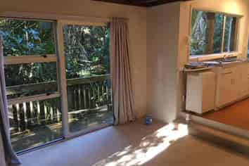 Flat/33 Reynolds Place, Torbay