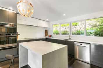 6 Hobson Terrace, Onetangi