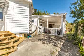 6 Hobson Terrace, Onetangi