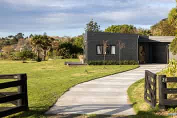 28 Spencer Avenue, Maketu