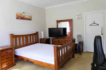 49 Heriot Row, North Dunedin