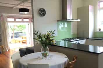 16 Walmer Road, Point Chevalier