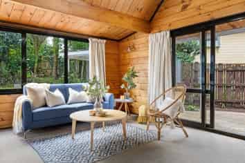 63 Pembroke Street, Westown