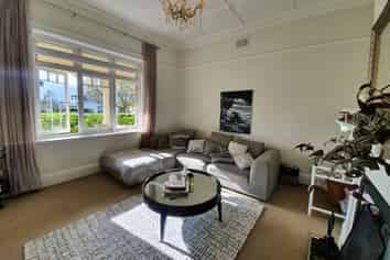 13 Empire Rd, Devonport