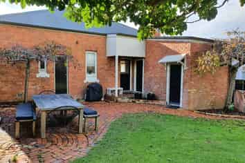 13 Empire Rd, Devonport