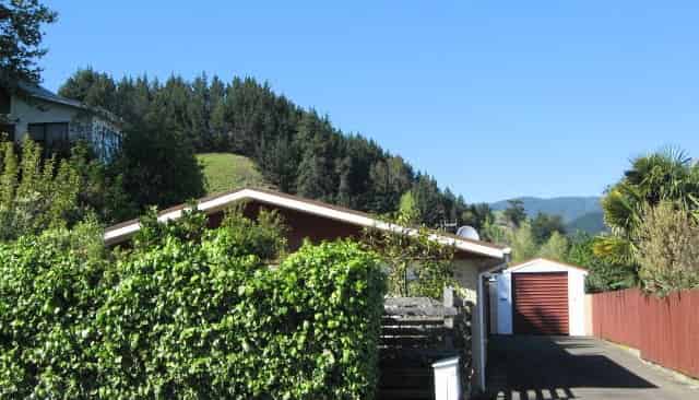 76C Weka Street, The Wood