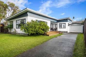 43 Brightwater Crescent, Totara Park