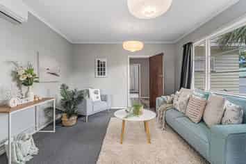 35 Kiharoa Street, Otaki Beach