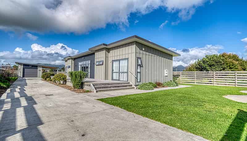 21 Kokopu Street, Ahipara