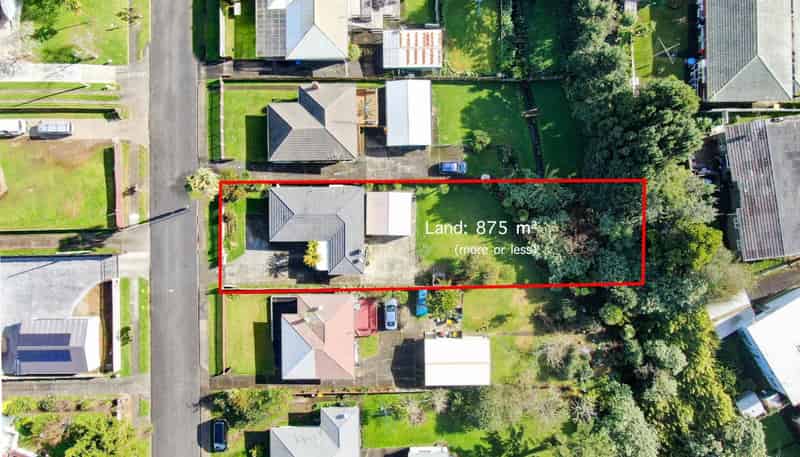 30 McLean Avenue, Papatoetoe
