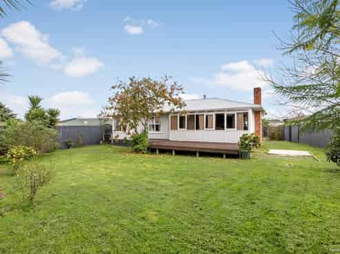 14 Jenkins Place, Manurewa East