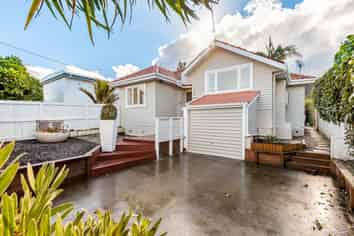 2/39 Hillcrest Avenue, Hillcrest