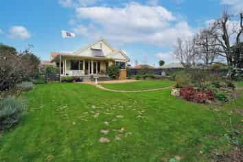 14 Dalethorpe Avenue, Fairfield