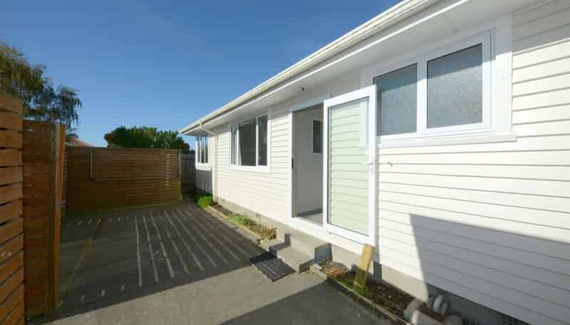 66a Racecourse Road, Sockburn