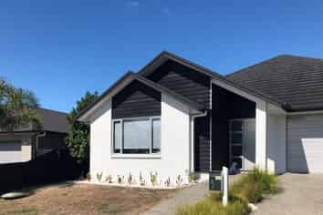 5 Moores Road, Silverdale