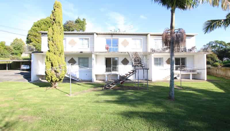 Unit 2/12 Clare Place, Mount Wellington