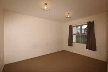 Unit 2/12 Clare Place, Mount Wellington